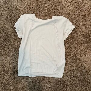 Lululemon T-Shirt